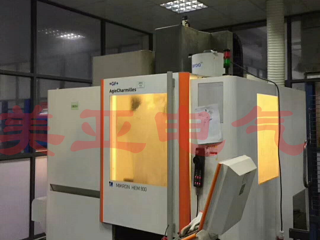 米克朗机床安装油雾收集器案例